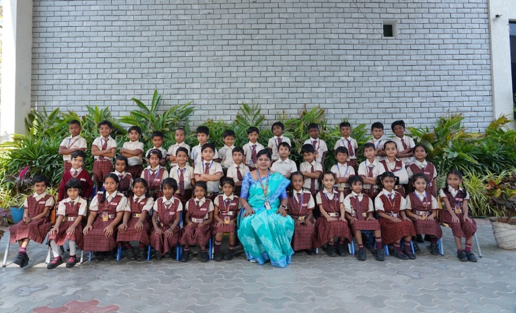 Class Photos 2023-2024 Classes 1-5